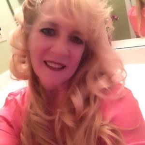 Meet your Posher, Marianne